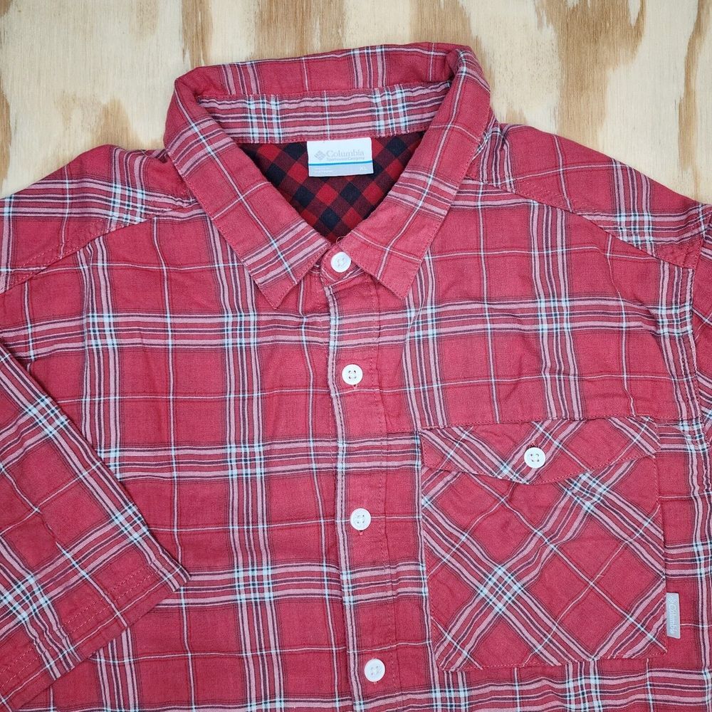 Columbia Mens XL Short Sleeve Red Plaid Double Layer Button Up Shirt‎